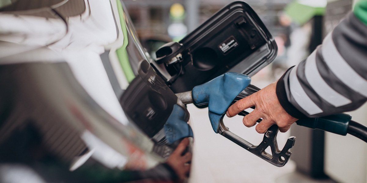 Petrobras anuncia queda de R$0,12 por litro no preço do diesel