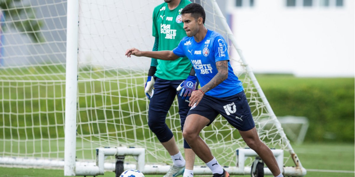 Retornando? Em treino de reapresentação, Bahia conta com retorno de meia e lateral