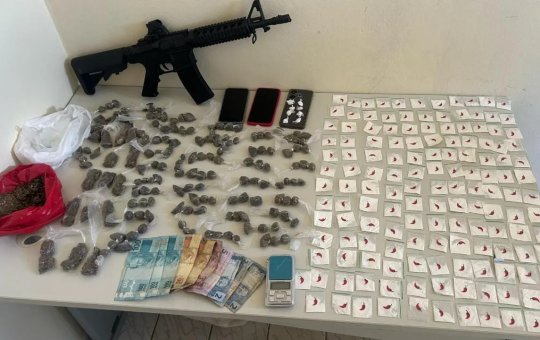 Operação da polícia prende líder criminoso e procurado na Bahia