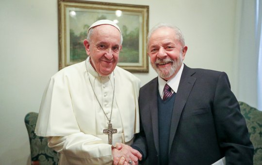 Lula decreta luto oficial de sete dias pela morte do Papa Francisco