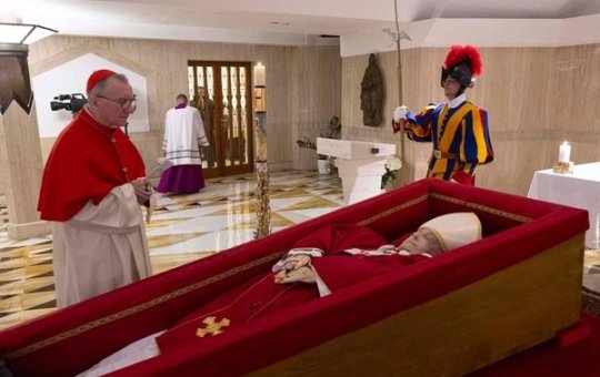 Vaticano anuncia data e horário do velório do Papa Francisco