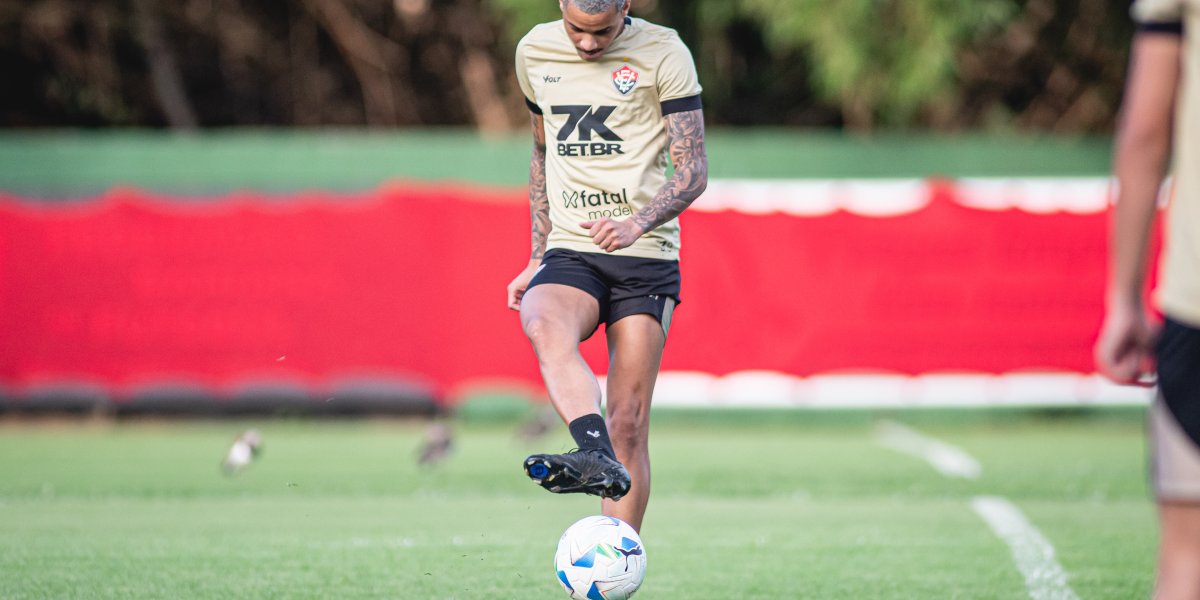 Vitória intensifica preparação para duelo contra Cerro Largo-URU