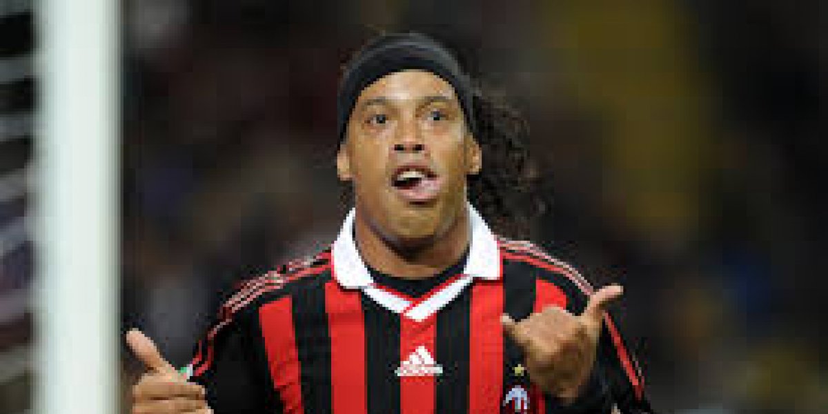 Ronaldinho Gaúcho em sua epoca de Milan