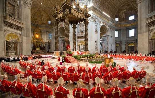 Vaticano define data para o início do conclave