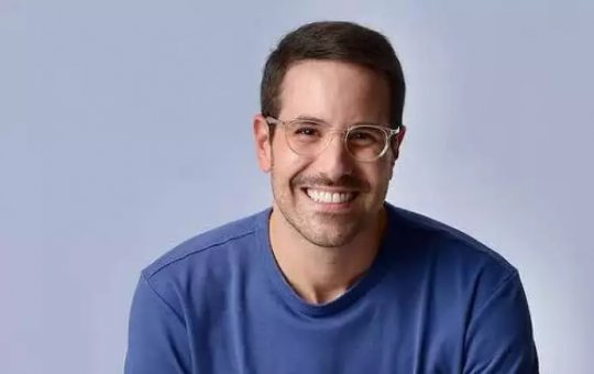 Apresentador Paulo Mathias critica "Profeta Mirim" e causa polêmica nas redes sociais