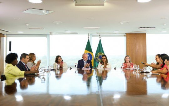 Lei de monitoramento com tornozeleiras eletrônicas para agressores de mulheres é aprovada