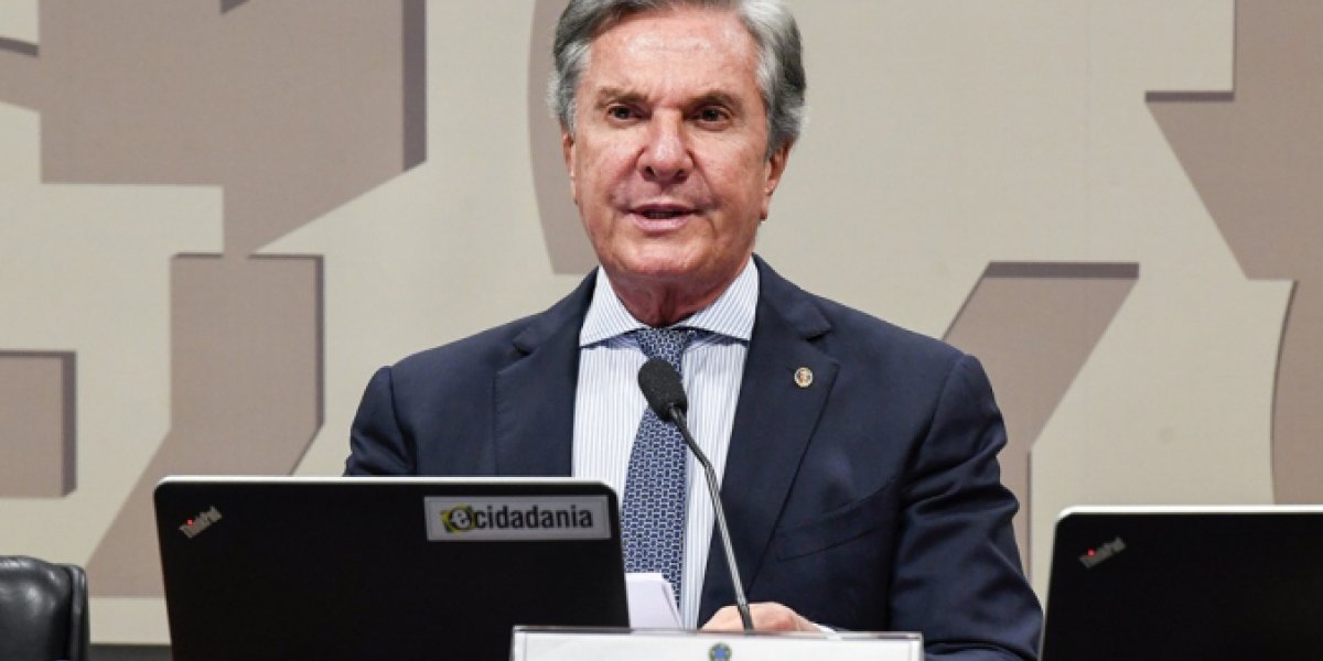 O ex-presidente da República e ex-senador Fernando Collor durante audiência no senado