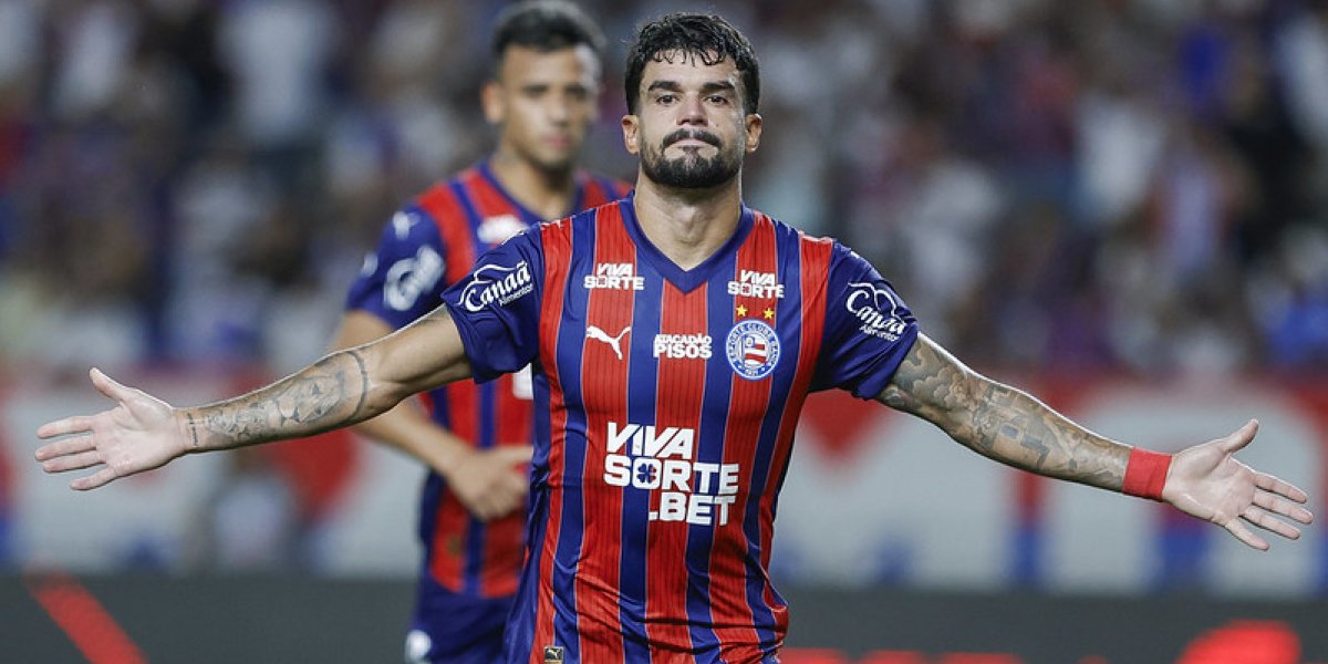 Cauly comemorando seu gol pela Copa do Brasil