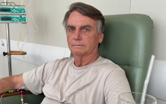 Bolsonaro segue estável após deixar UTI, mas sem previsão de alta