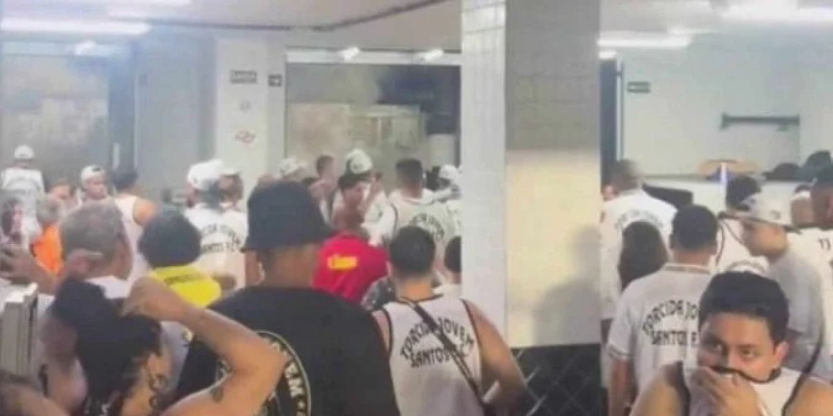 Torcedores e jornalistas sofreram com a ação da PM