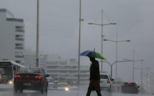 Alerta máximo em Salvador: saiba quais bairros estão em risco com as fortes chuvas