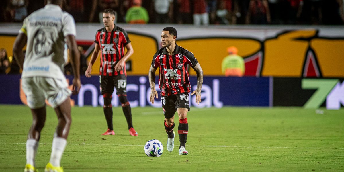 Ceará X Vitória: onde assistir, horário e prováveis escalações