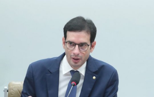 Regulamentação de motoristas por aplicativo é tema de audiência pública com Leo Prates em Lauro de Freitas