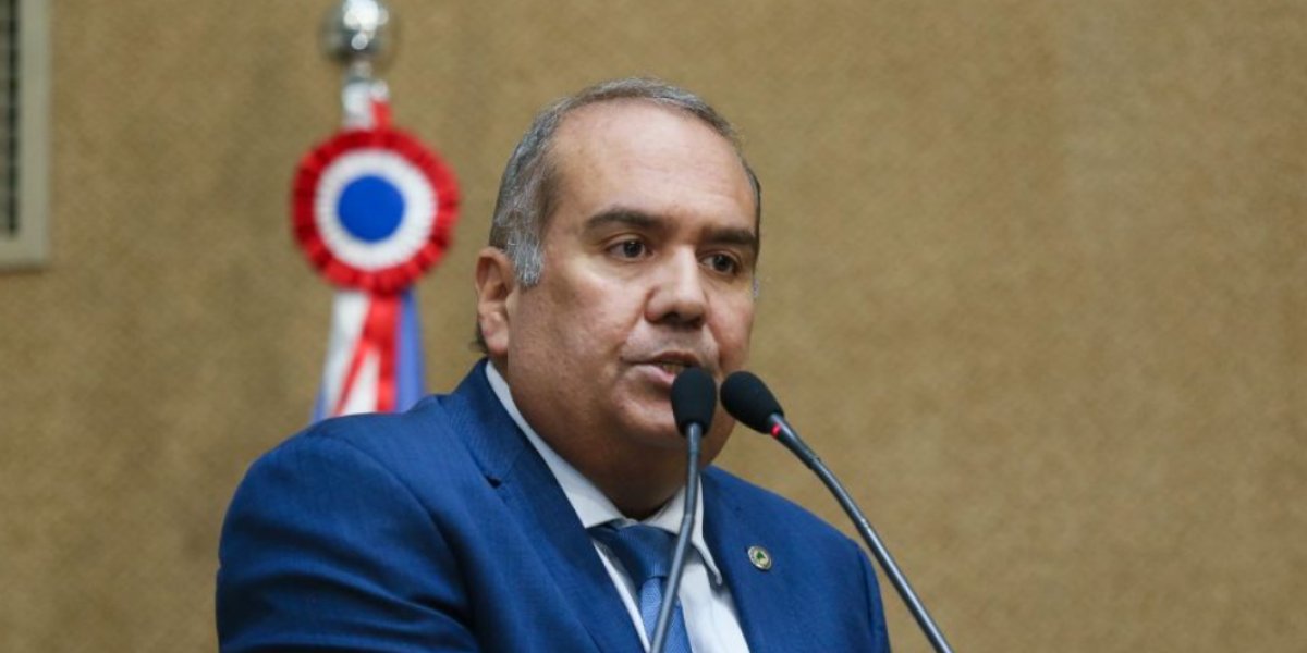 Deputado Sandro Régis pôs em cheque a compra de 250 mil sacas de milho