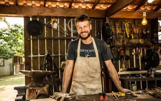 Rodrigo Hilbert sofre queda grave durante gravação e passa por cirurgia de emergência na África do Sul