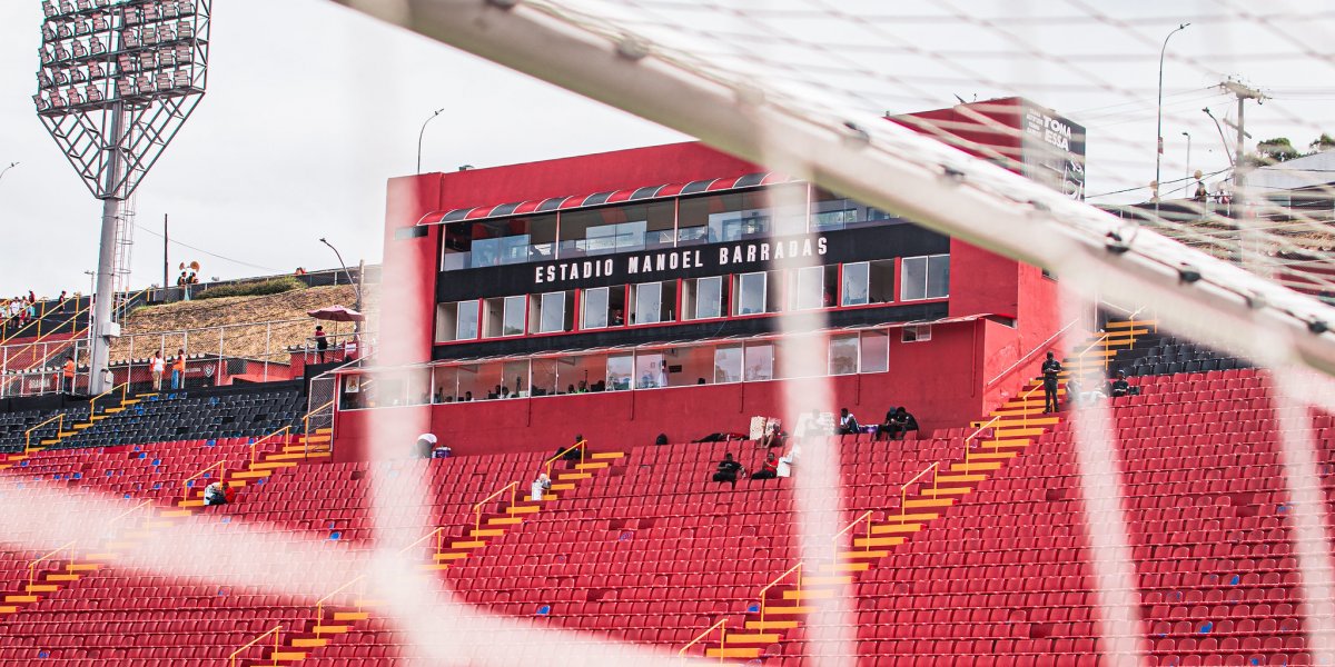 Estádio Manoel Barradas em dia de jogo do Vitó