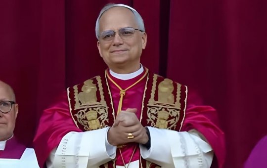 Durante a época da pandemia, Papa Leão XIV rezava pela saúde nas ruas do Peru