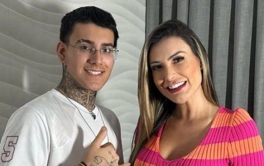 Andressa Urach explica decisão de contratar filho para gravação de conteúdos