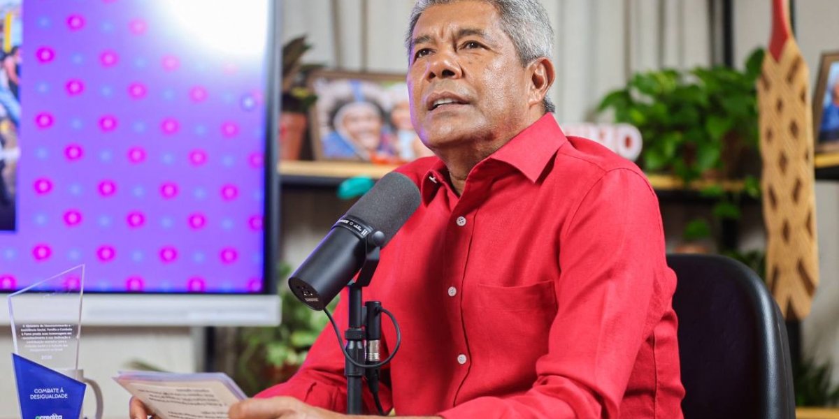 Jerônimo Rodrigues viajou para a China na comitiva do presidente Lula