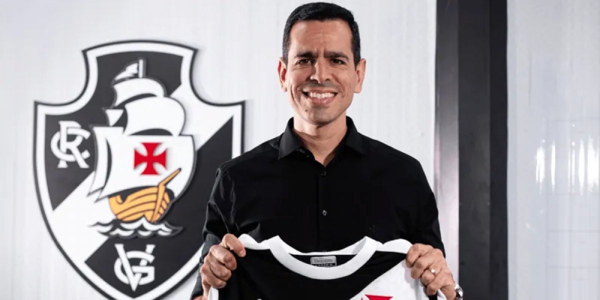 Marcelo em sua apresentação no Vasco