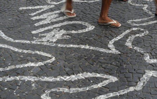 Taxa de homicídio cai, mas violência matou 45,7 mil no Brasil em 2023