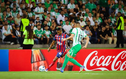 Bahia joga mal e é derrotado pelo Atlético Nacional por 1 a 0
