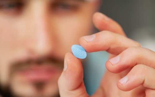 Anvisa proíbe comercialização da bala gummy Metbala com tadalafila