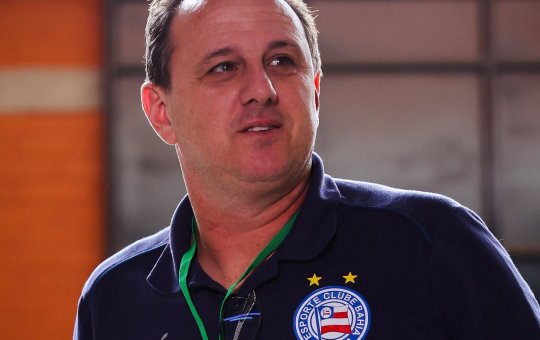 Rogério Ceni lamenta derrota e afirma superioridade do adversário