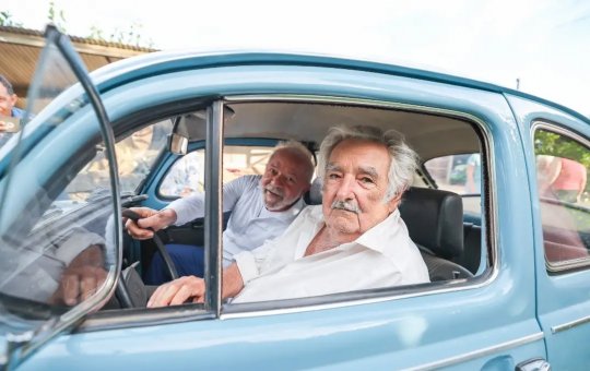 Velório de Pepe Mujica é estendido para esperar Lula, segundo jornal uruguaio