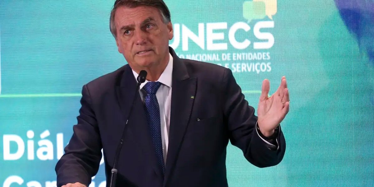 Bolsonaro critica Janja por fala sobre TikTok na China: “Vexame”