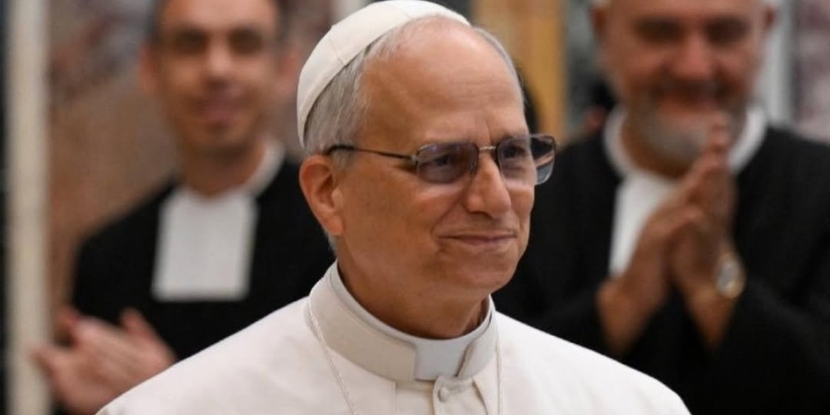 Papa Leão XIV durante discurso aos diplomatas