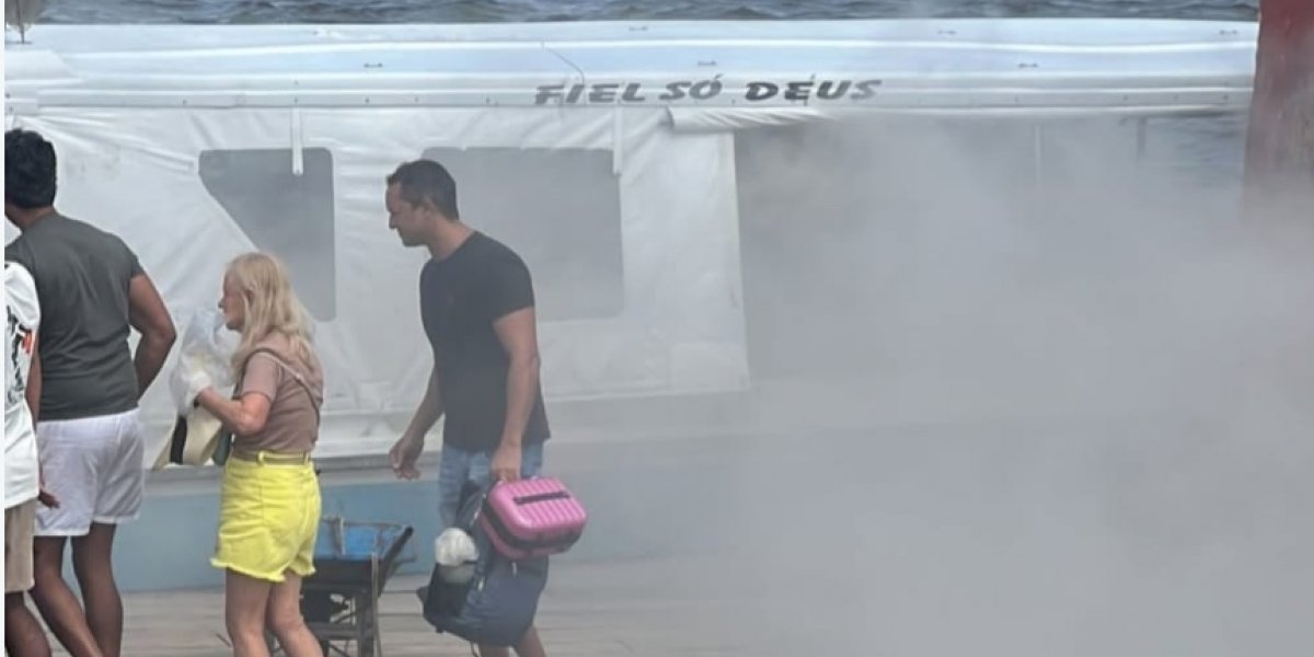 Lancha pega fogo e assusta passageiros durante travessia entre Morro de São Paulo e Valença