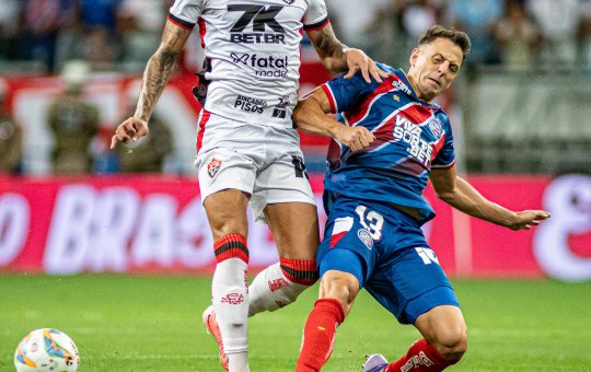 Bahia x Vitória: Onde assistir, prováveis escalações e arbitragem