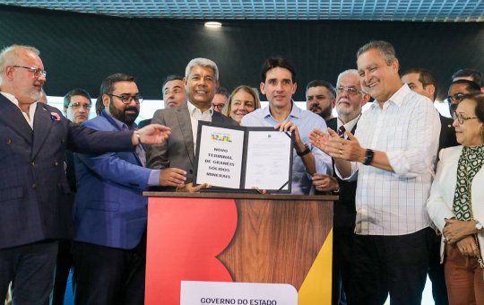 Governo do Estado anuncia investimentos em portos com apoio do Governo Federal