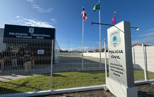 Homem é executado a tiros dentro de casa em Esplanada, no interior da Bahia