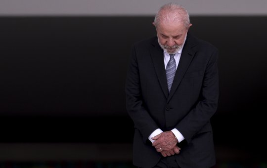 Lula é atendido em hospital após crise de labirintite