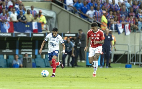 Erick Pulga durante duelo contra Internacional pela Libertadores