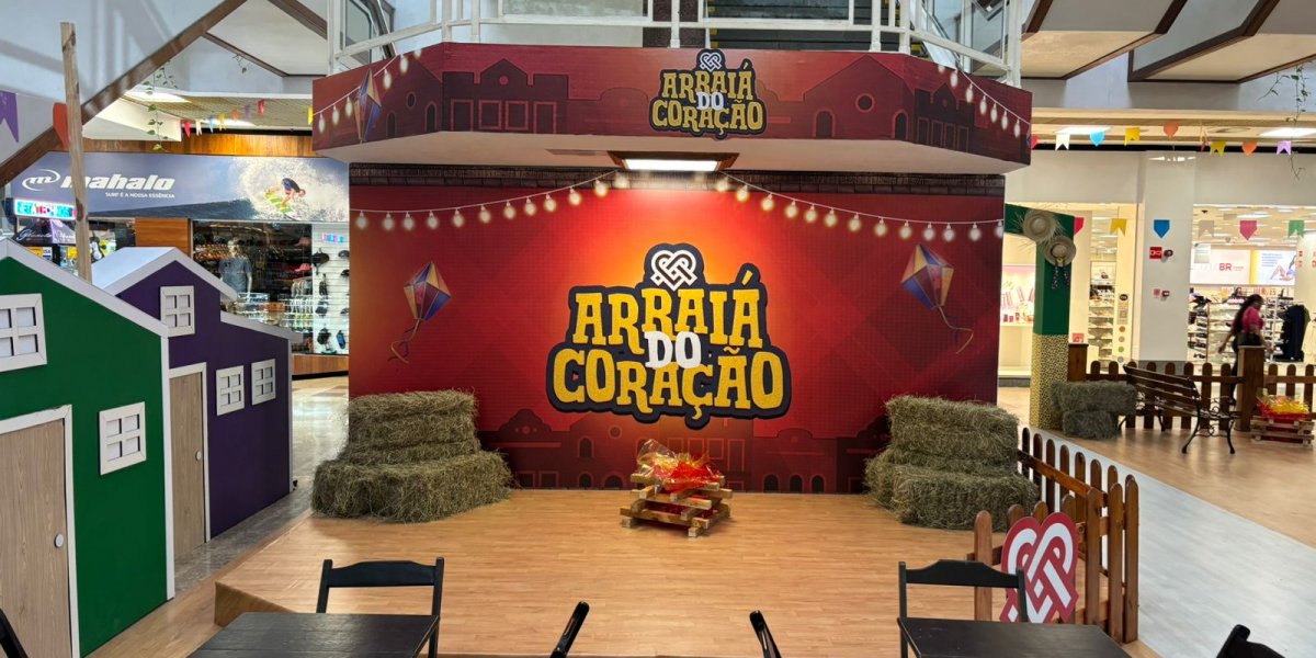 Decoração de São João no Shopping Piedade