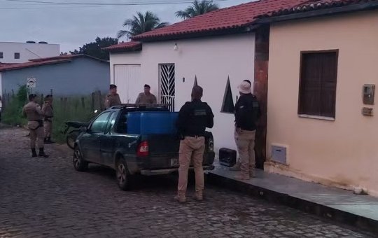 Operação Aruna prende 12 suspeitos de tráfico de drogas em Ipirá e outras três cidades na Bahia