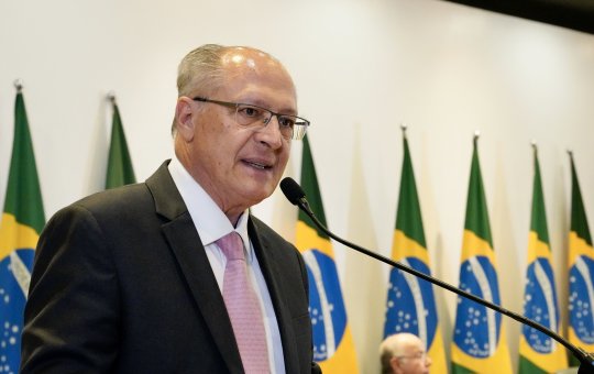 Geraldo Alckmin é encaminhado ao hospital após sentir dores abdominais e enjoo
