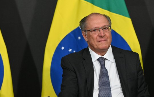 Alckmin recebe alta hospitalar e brinca com diagnóstico: "Só uma notícia ruim"