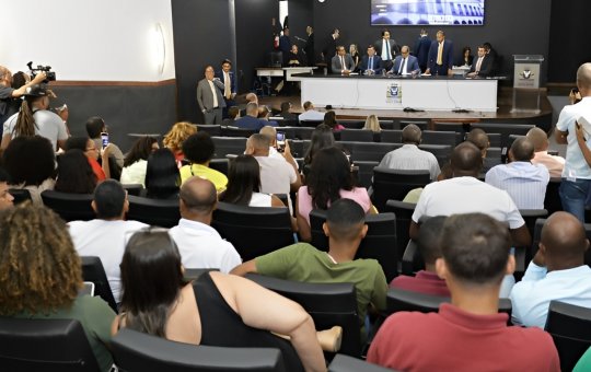 Justiça determina fim da greve dos servidores públicos em Salvador