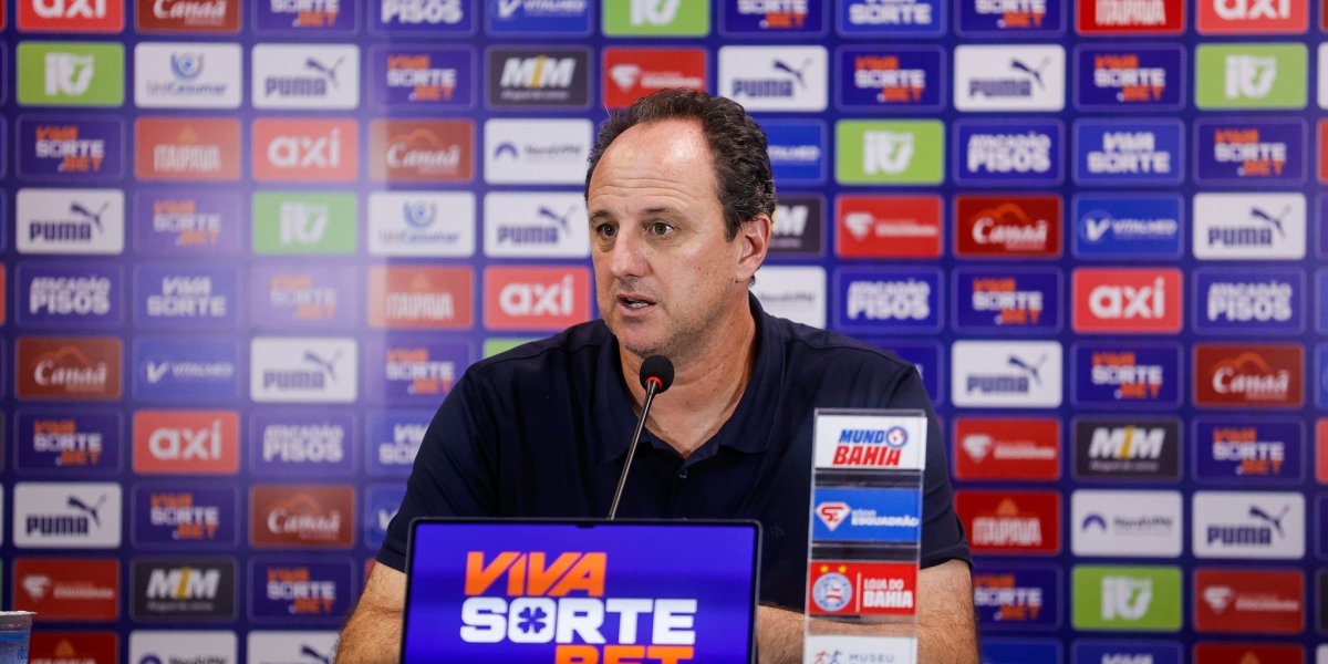 Rogério Ceni durante entrevista coletiva