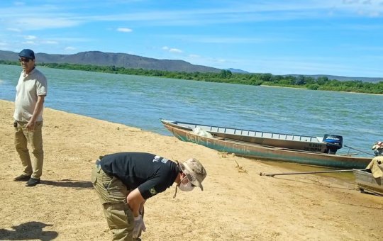 Mulher é achada morta em pequeno barco no oeste da Bahia