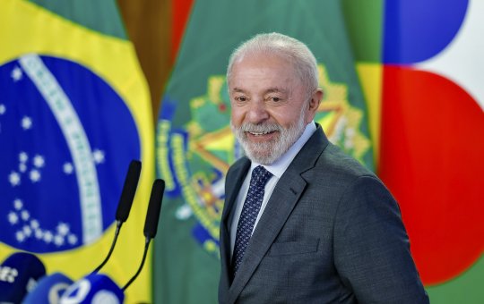 Lula culpa governo anterior por fraudes no INSS: “Erro proposital”