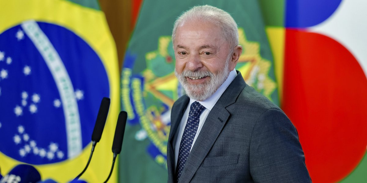 Lula culpa governo anterior por fraudes no INSS: “Erro proposital”