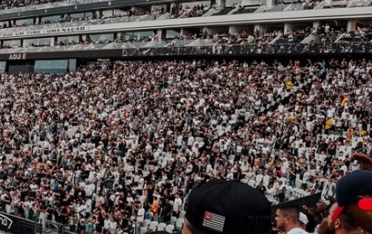 Torcidas organizadas do Corinthians CT para realizar protestos contra diretoria