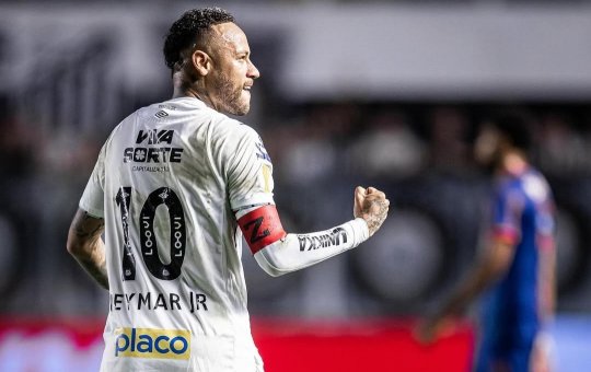 Santos inicia negociações para renovar com Neymar e espera um sinal
