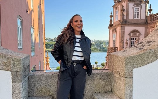 Ivete Sangalo compartilha momento de dor antes de show