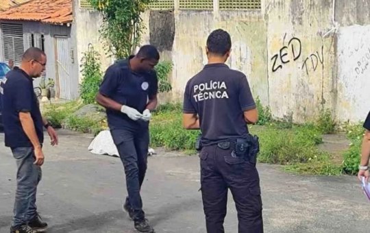Homem é morto com mais de 15 tiros em Feira de Santana